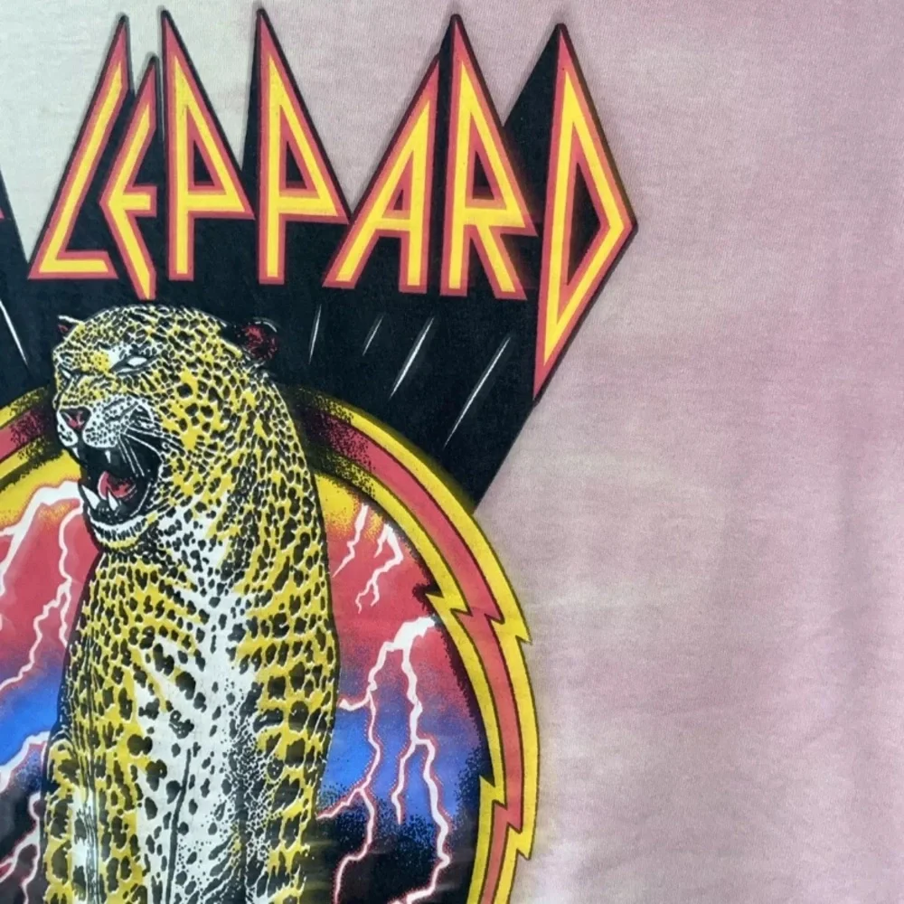 Def Leppard  High ‘N Dry Sz Large Excellent Used Condition, Laundered T Shirt - Picture 9 of 9